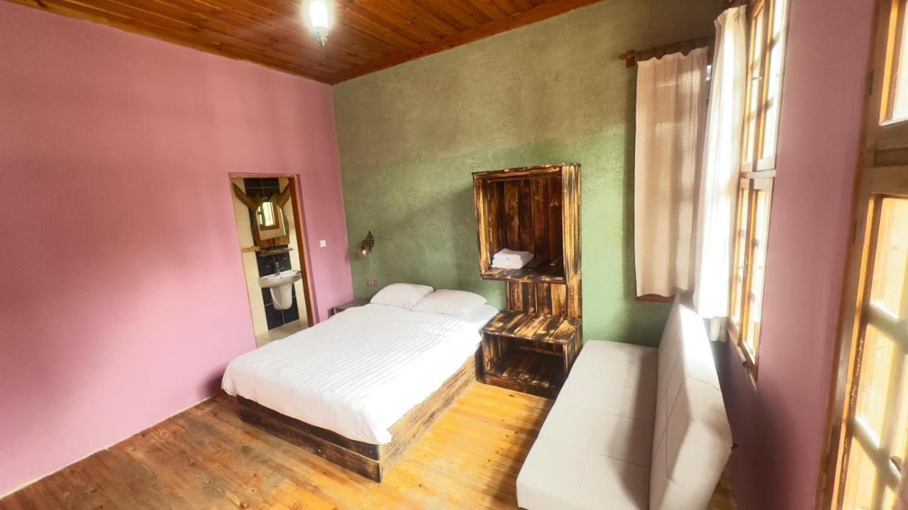 אנטליה Otel Wood House מראה חיצוני תמונה