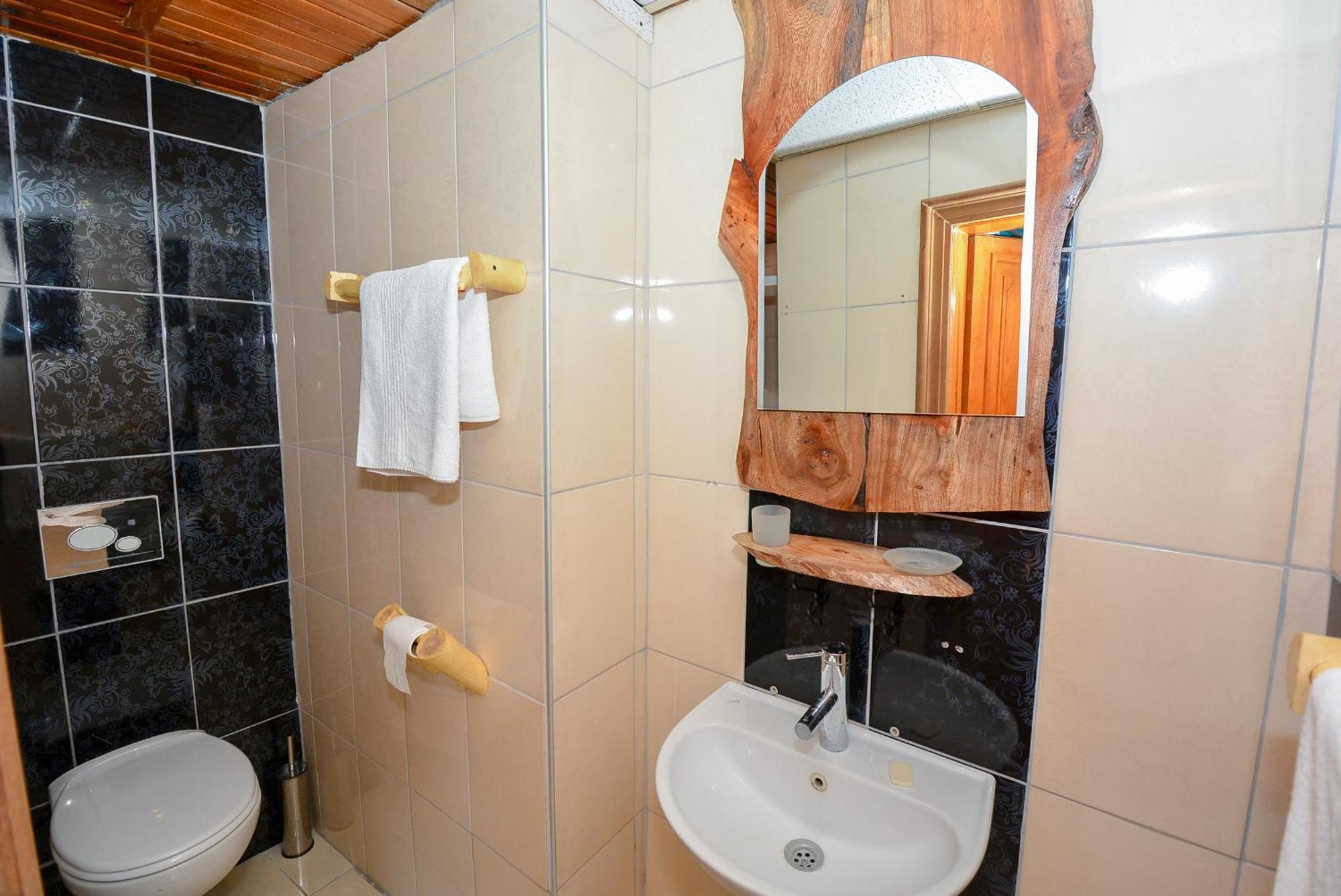 אנטליה Otel Wood House מראה חיצוני תמונה